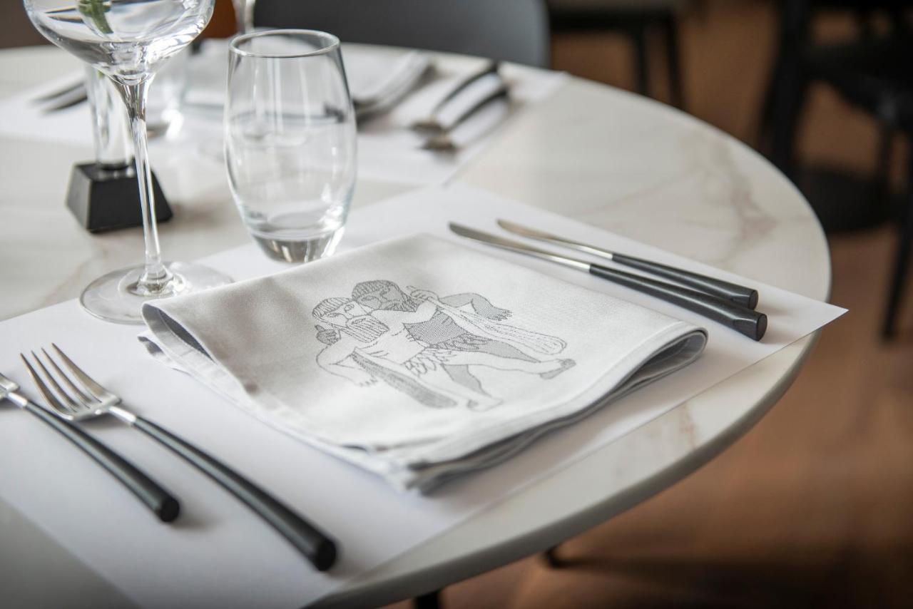 Le Sauvage Hotel Fribourg Buitenkant foto